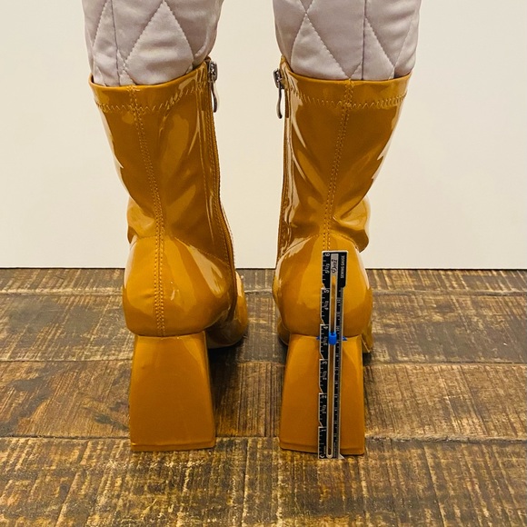 Public Desire Supreme Square Toe Sock Boot- PATENT CAMEL Size 9 •NEW• - Picture 5 of 8